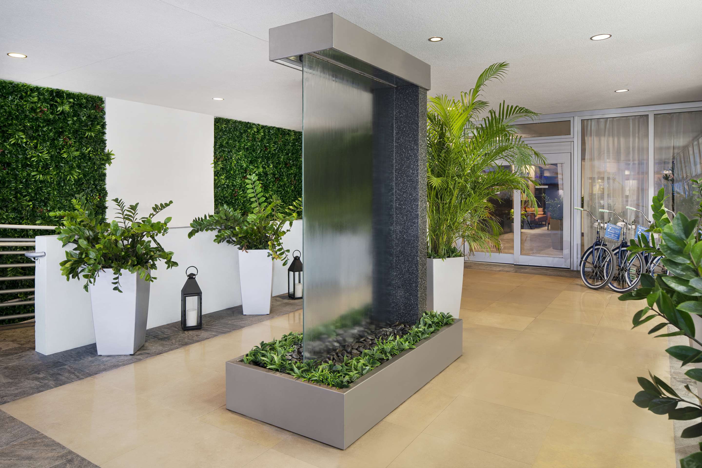 King Partial Oceanview Rooftop Terrace NonSmoking — photo 2