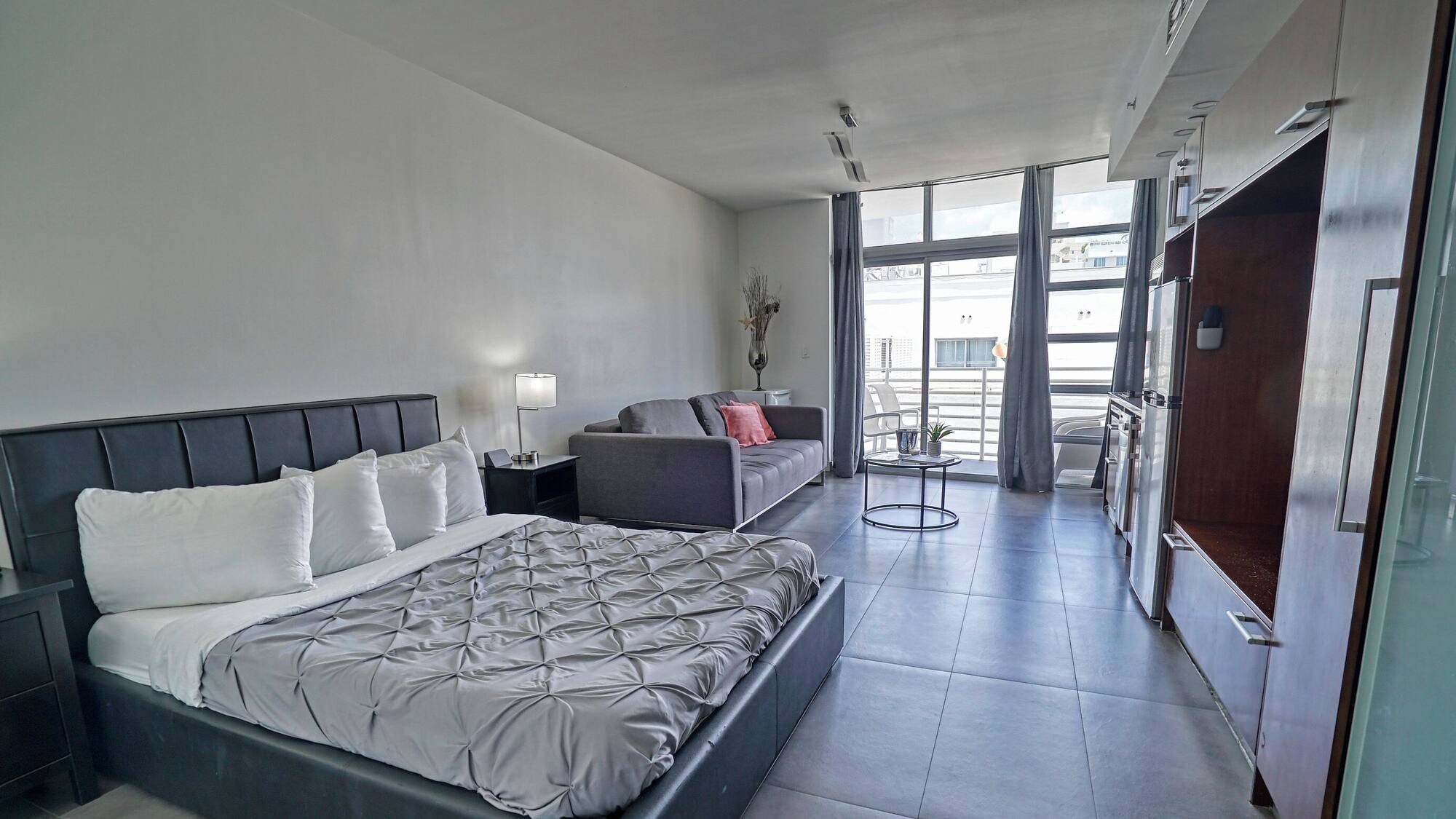 Comfort Studio Suite with Kitchenette at Blue Flamingo Suites