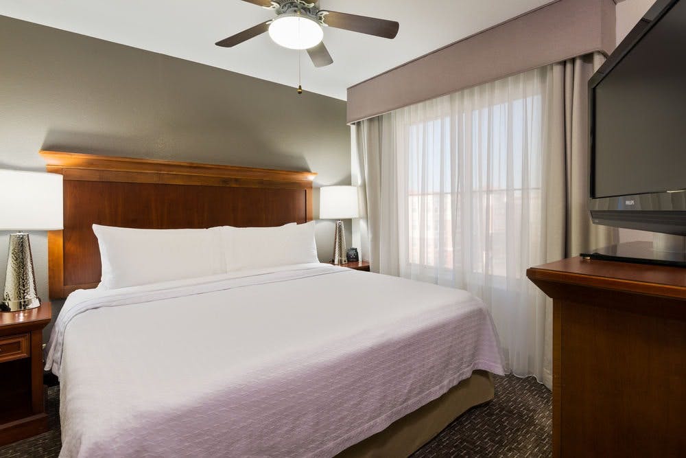 1 King + 1 Queen Bed, 2 Bedroom 2 Bath Suite at Homewood Suites by Hilton Jacksonville South/St. Johns Center