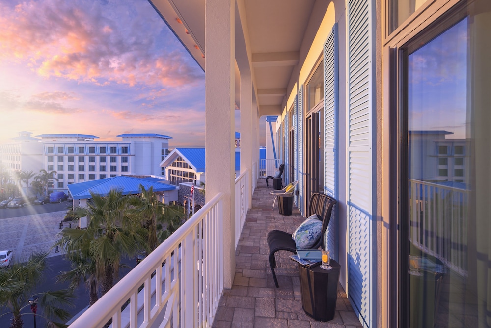 1-Bedroom Hospitality Suite — photo 3