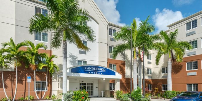 Extended Stay Suite at Candlewood Suites Fort Myers–Sanibel Gateway