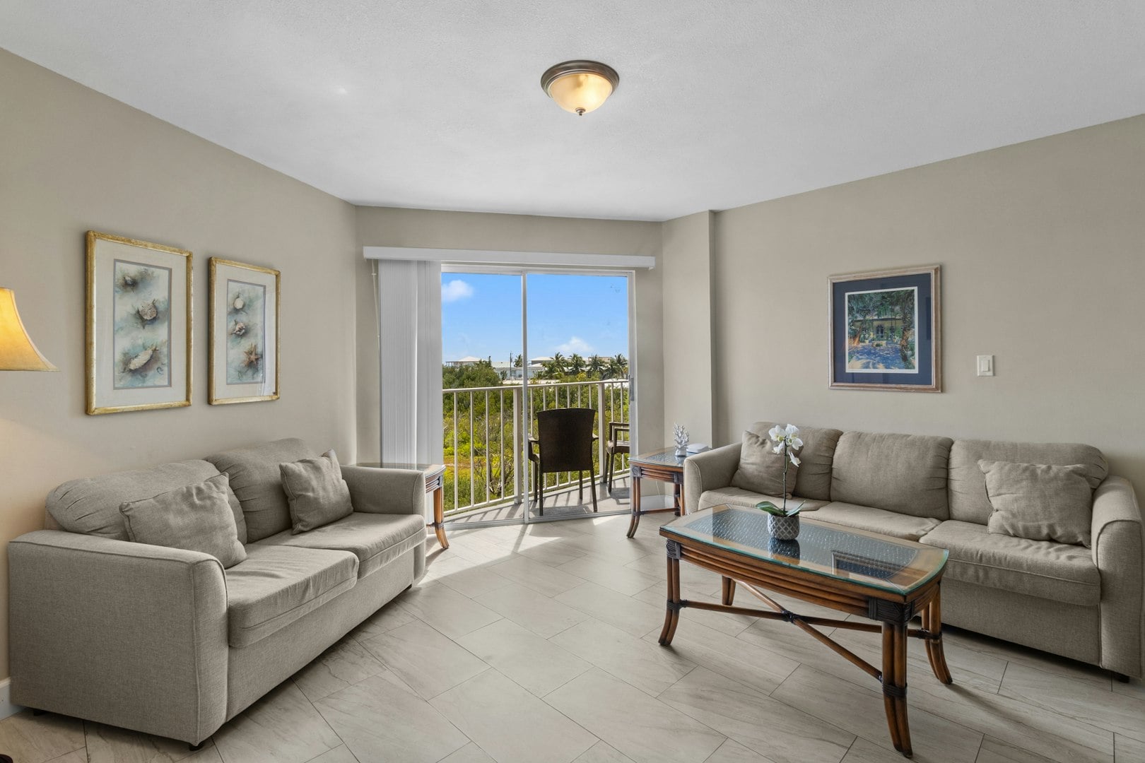 Standard One Bedroom Ocean View Suite at Ocean Pointe Suites at Key Largo