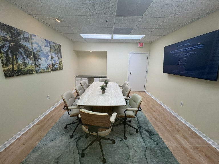 Executive Suite 202A at 3400 S. Tamiami Trail Class A Office