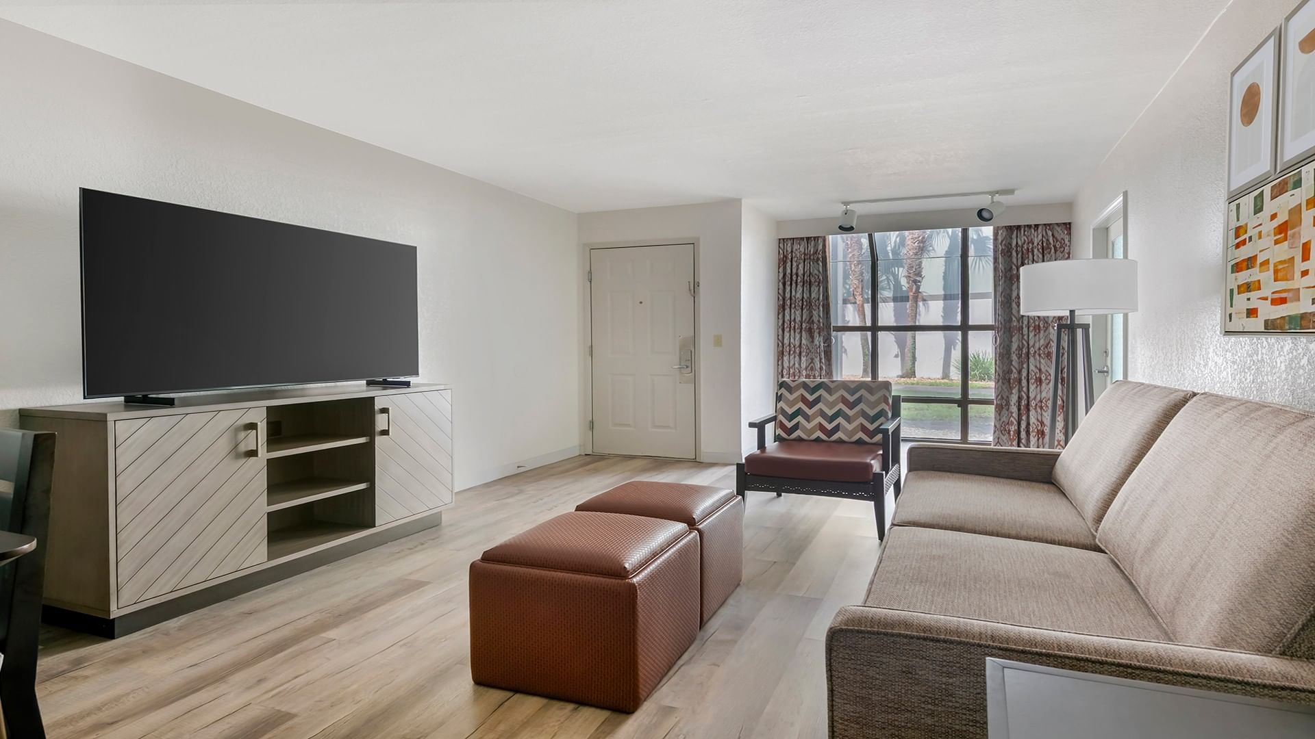 2-Bedroom Suite at Parkway International Resort