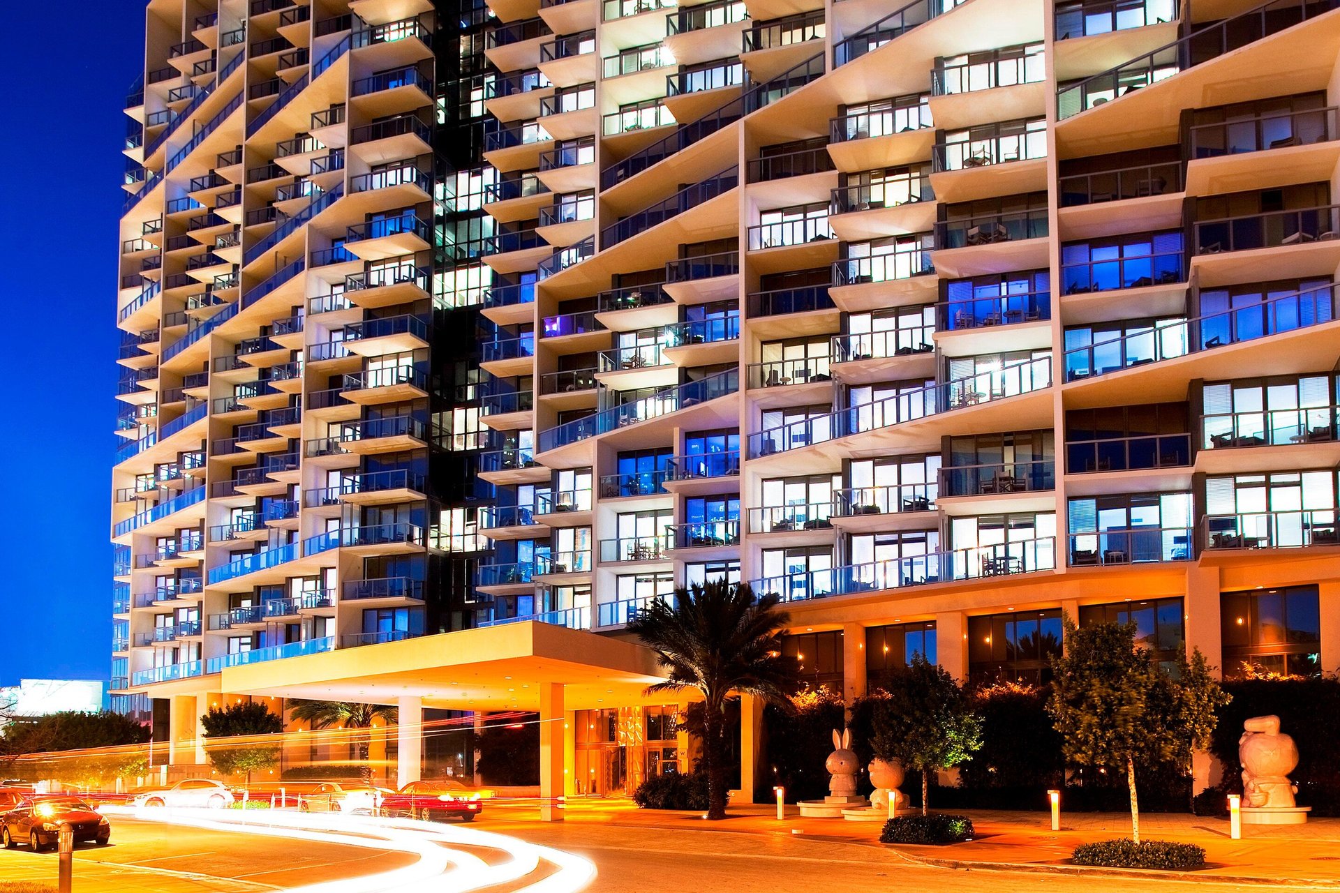 Amplified Penthouse, 2 Bedroom Suite — main photo