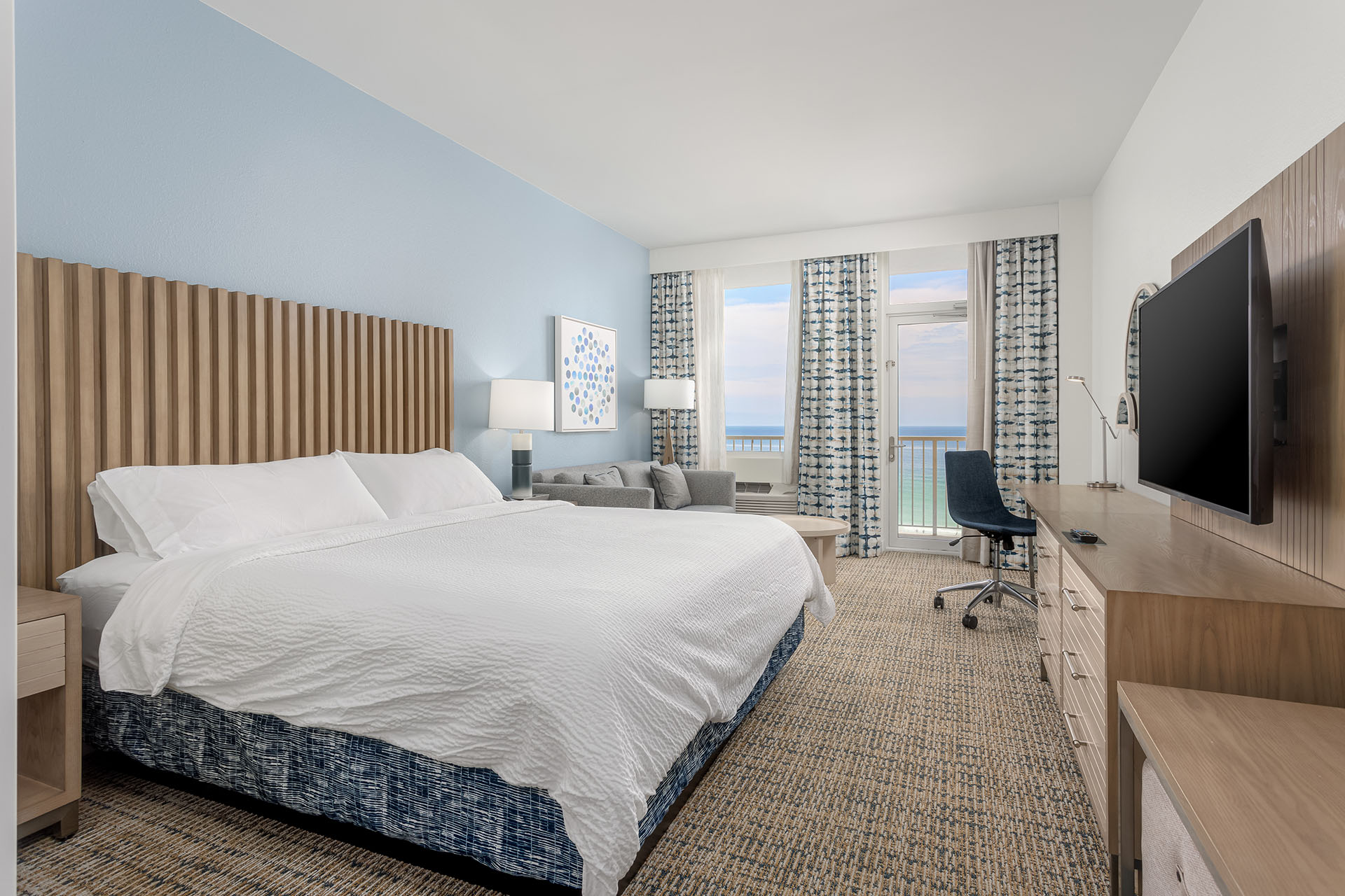 Beachfront King at Holiday Inn Resort Pensacola Beach