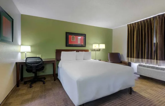 Studio Suite — 1 Queen Bed at Extended Stay America Suites Orlando - Lake Mary - 1036 Greenwood Blvd